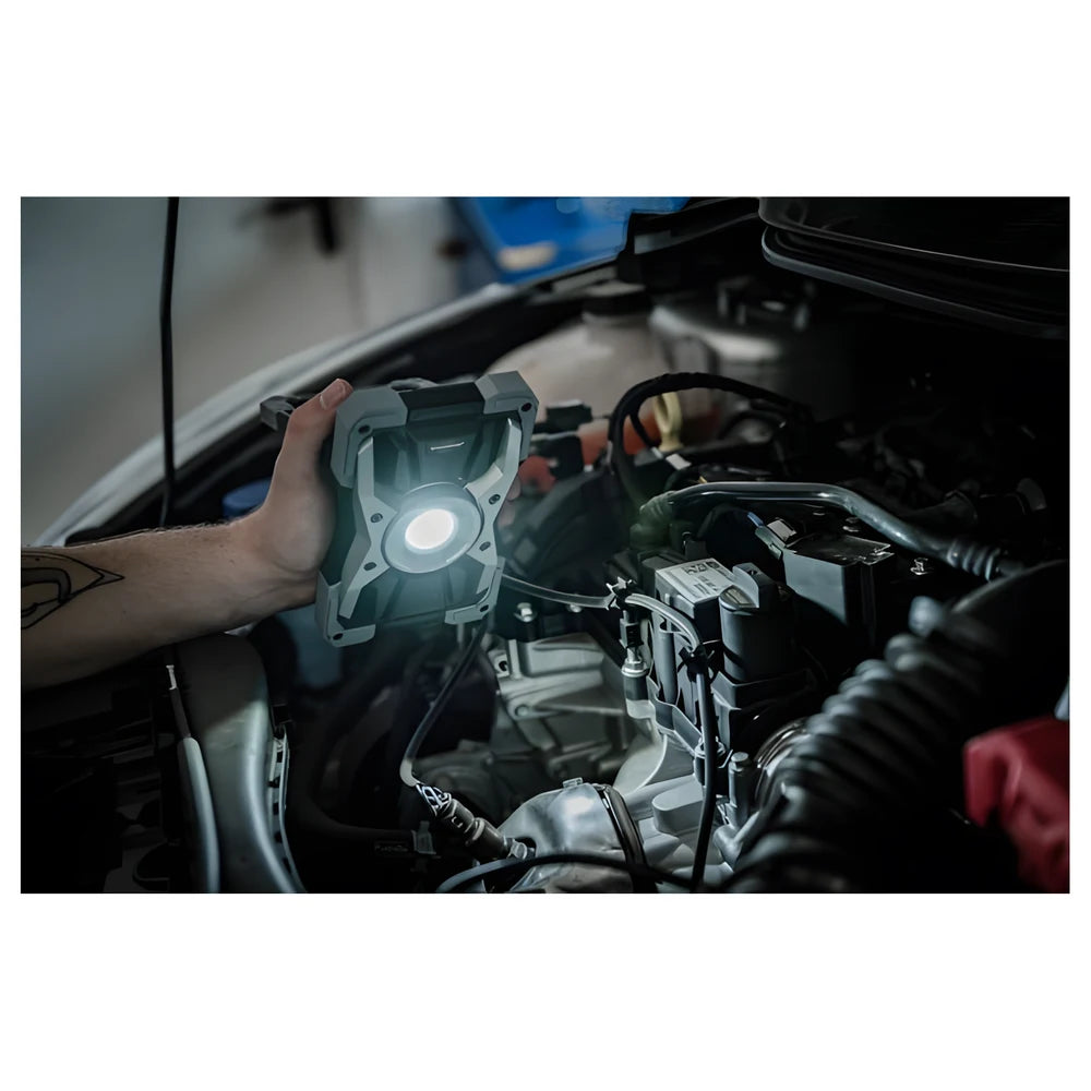 كشاف عمل LED قابل للشحن مع باور بانك - بريننشتول
