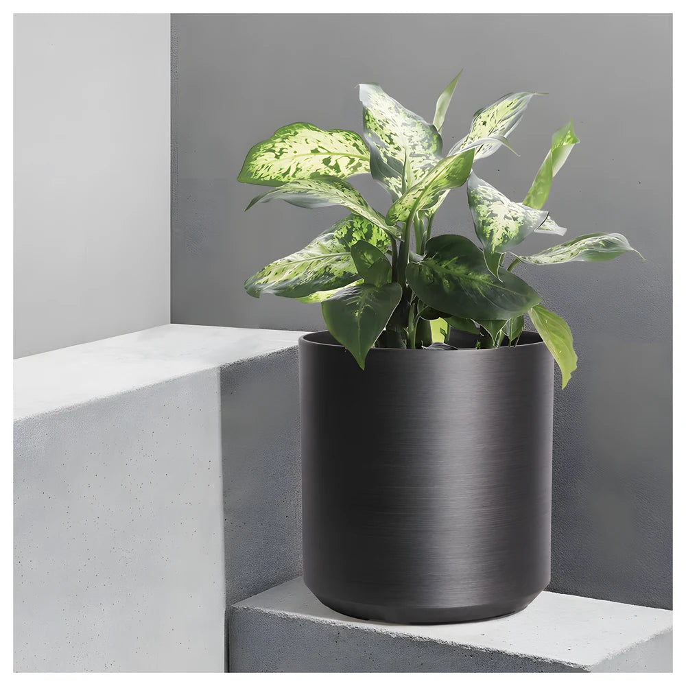 Cylinder Planter Obsidian Grey
