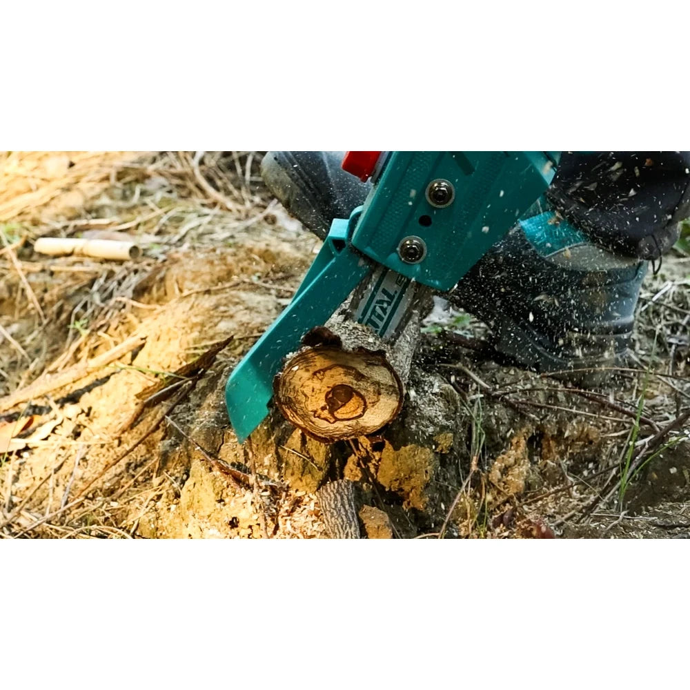Cordless Mini Chain Saw 20V with Battery - TOTAL