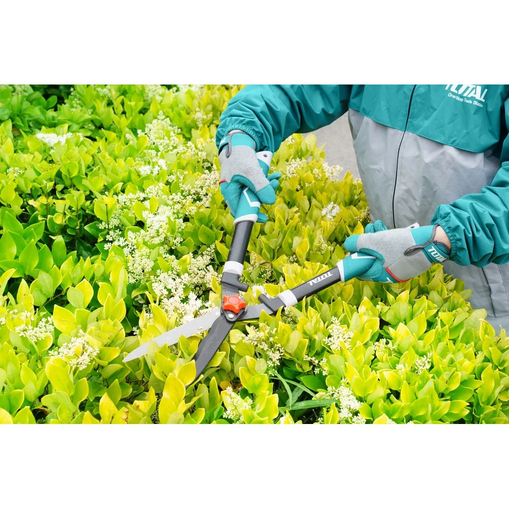 Hedge Shear - TOTAL