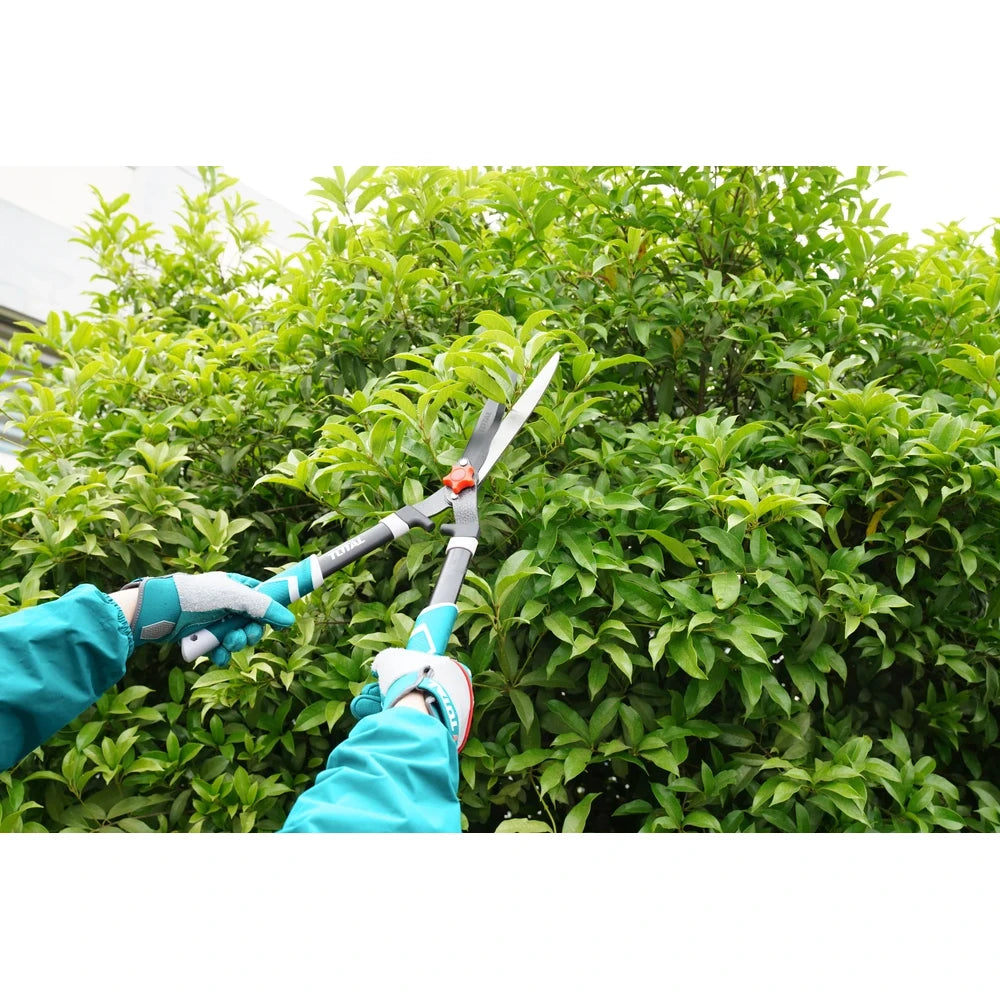 Hedge Shear - TOTAL