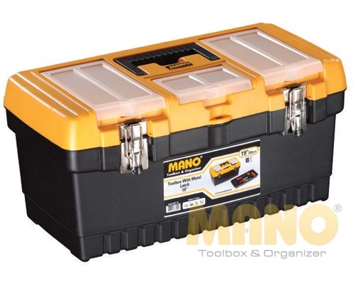 toolbox-with-metal-latch-16