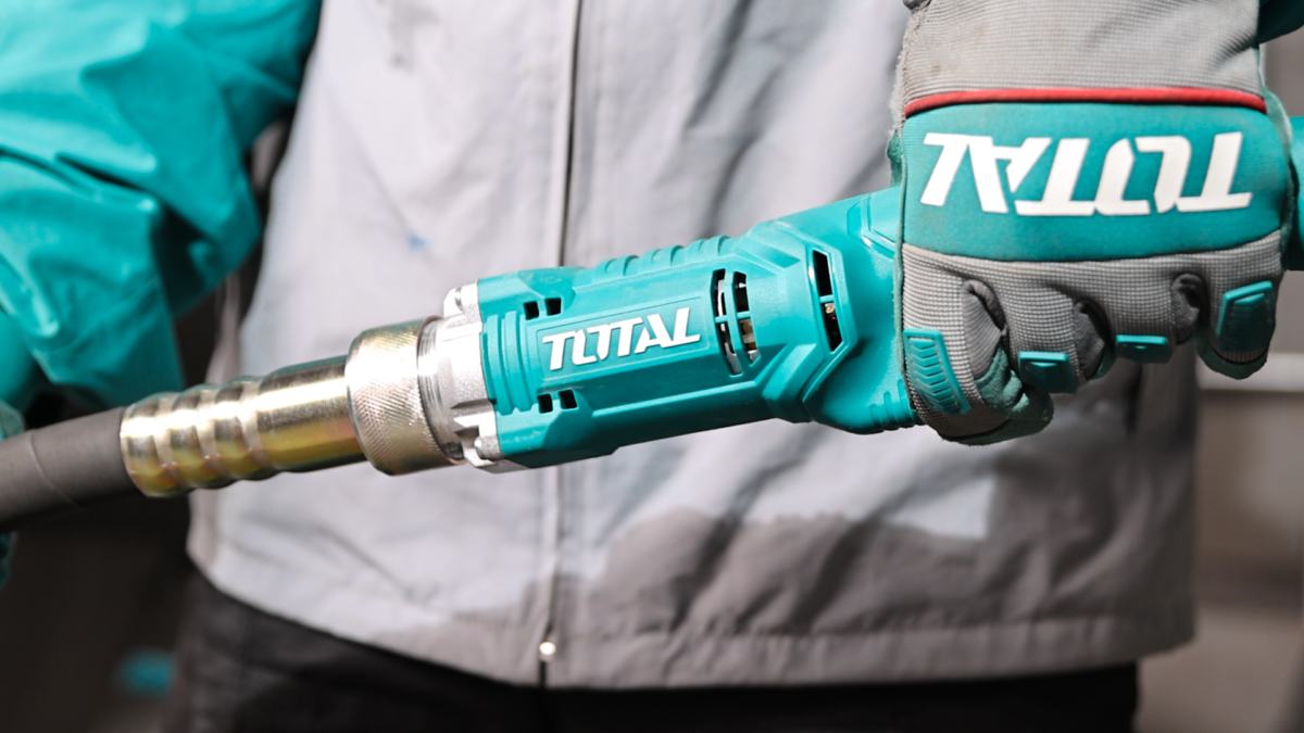 TOTAL Cordless Concrete Vibrator 20V – Portable Concrete Compaction Tool – Battery & Charger Sold Separately (TCVLI202301) TOTAL Cordless Concrete Vibrator 20V – Portable Concrete Compaction Tool – Battery & Charger Sold Separately (TCVLI202301)