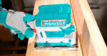 TOTAL 20V Cordless Brushless Finishing Sander – 90×180mm with 4.0Ah Battery & Charger (TFSLI20313) - Image 2